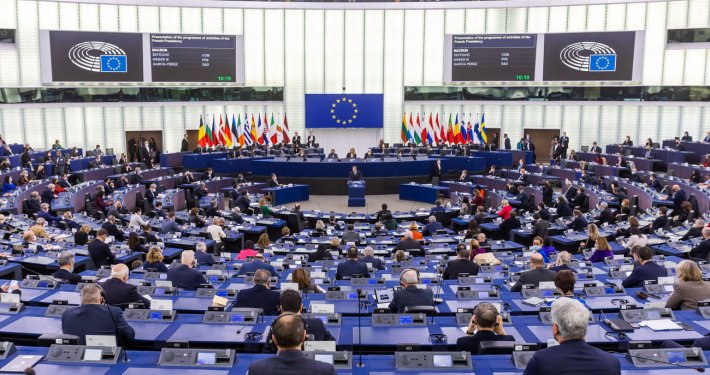 UNIONE EUROPEA: È DAVVERO UNA DEMOCRAZIA ?