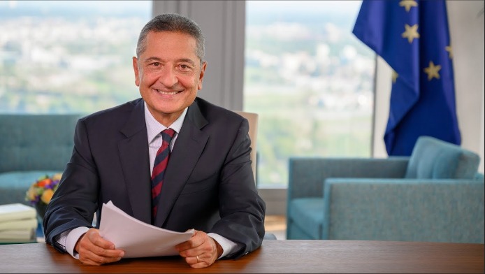 SE ALLA BCE PENSANO AD EUROBOND ED UNIONE BANCARIA… BEH, LA TENUTA DELL’EUROZONA ALLORA È VERAMENTE A RISCHIO!