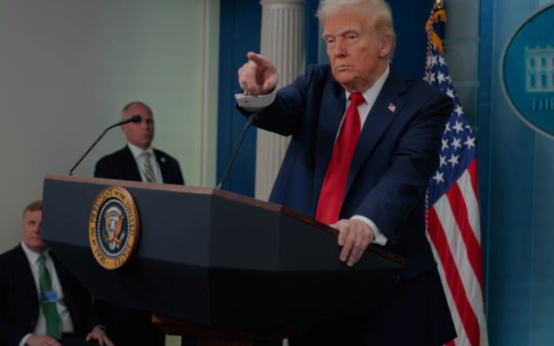 Il ciclone Trump fa cadere la maschera all’Unione Europea
